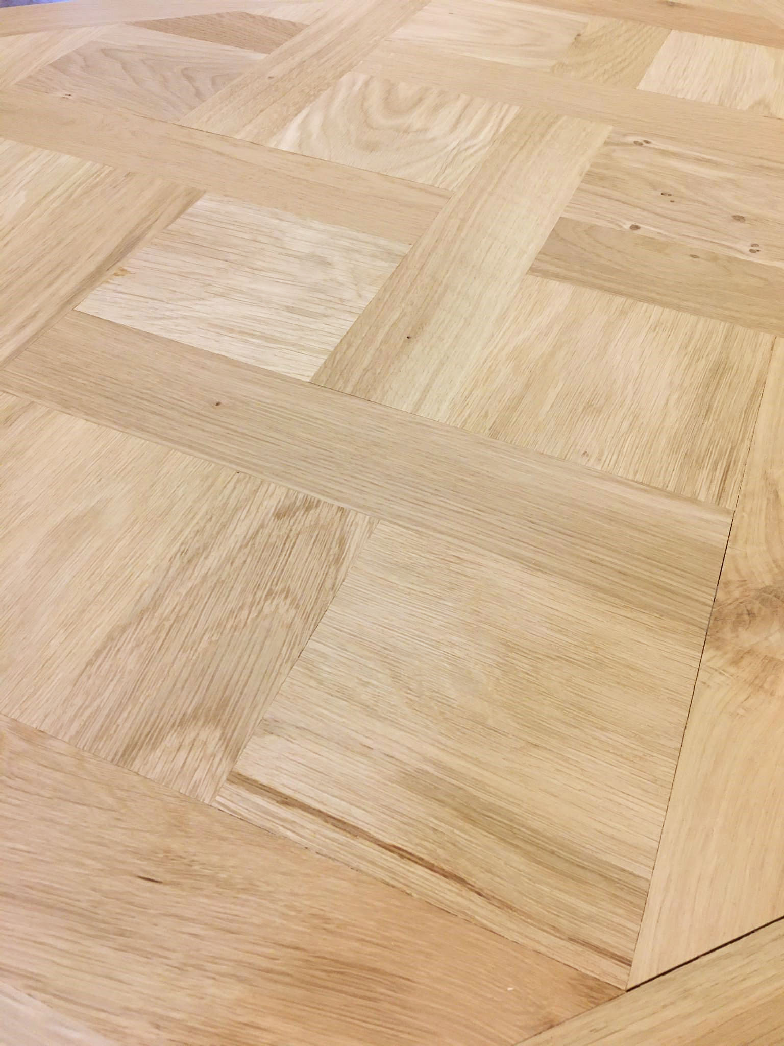 Thumbnail 2 Dalles parquet versailles Chêne dalles versailles chaumont verni rustique 800x800x15mm4mm de couche d'usure certifié fsc 100% VERF39010 Dalles parquet versailles